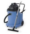 Numatic WVD 1800 AP-2 Specjalistyczny odkurzacz na mokro z automatyczną pompą spustową 70L 2 silniki Numatic